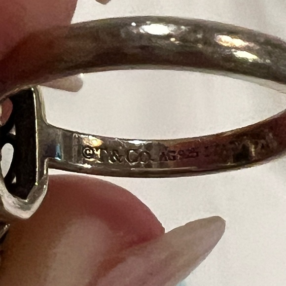 Authentic Tiffany & Co.Onyx Ring Ziegfeld, Sz 5 - Picture 3 of 10